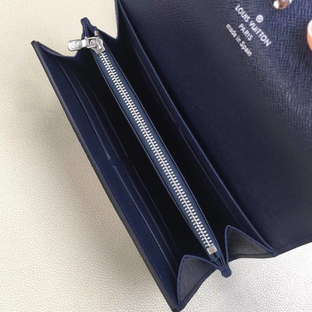 LV路易威登 新款 M62985 黑色 SARAH 钱夹 Epi皮革面料 内部设计精巧独特 19x10cm
