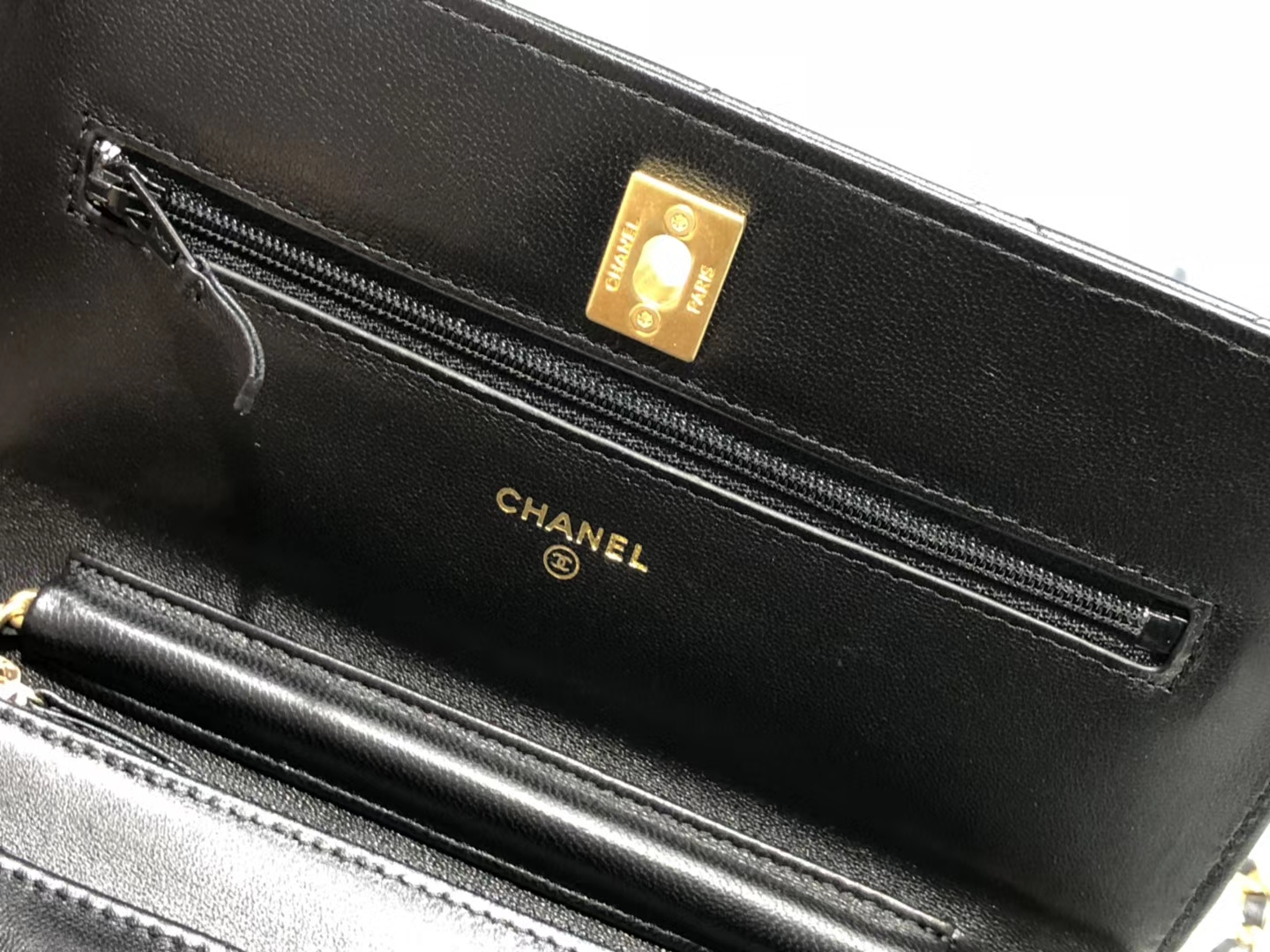 Chanel（香奈儿）最火 woc 小金珠系列 链条包 黑色 金扣
