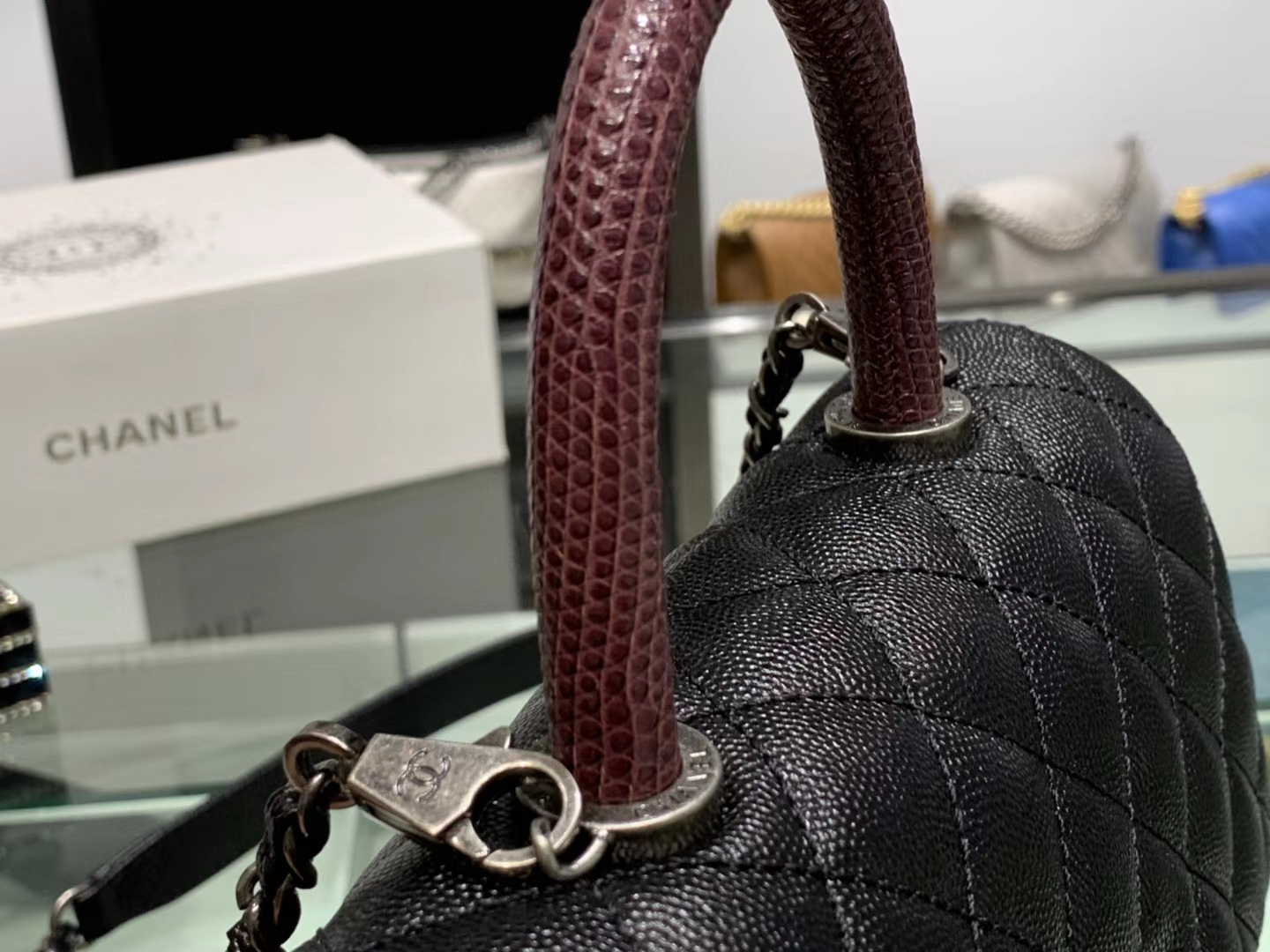 Chanel（香奈儿） coco handle 小号 链条包 黑色 银扣 蜥蜴手柄 24cm