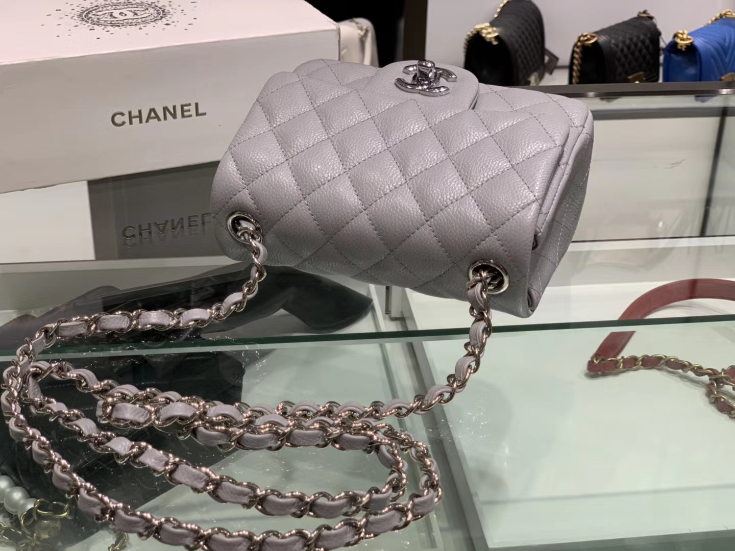 Chanel（香奈儿）cf # 链条包 浅灰色 银扣 银链 17cm