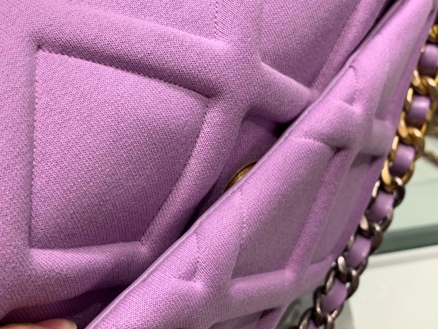 Chanel（香奈儿）马卡龙紫色 19手袋 Jersey针织面料 优雅又休闲