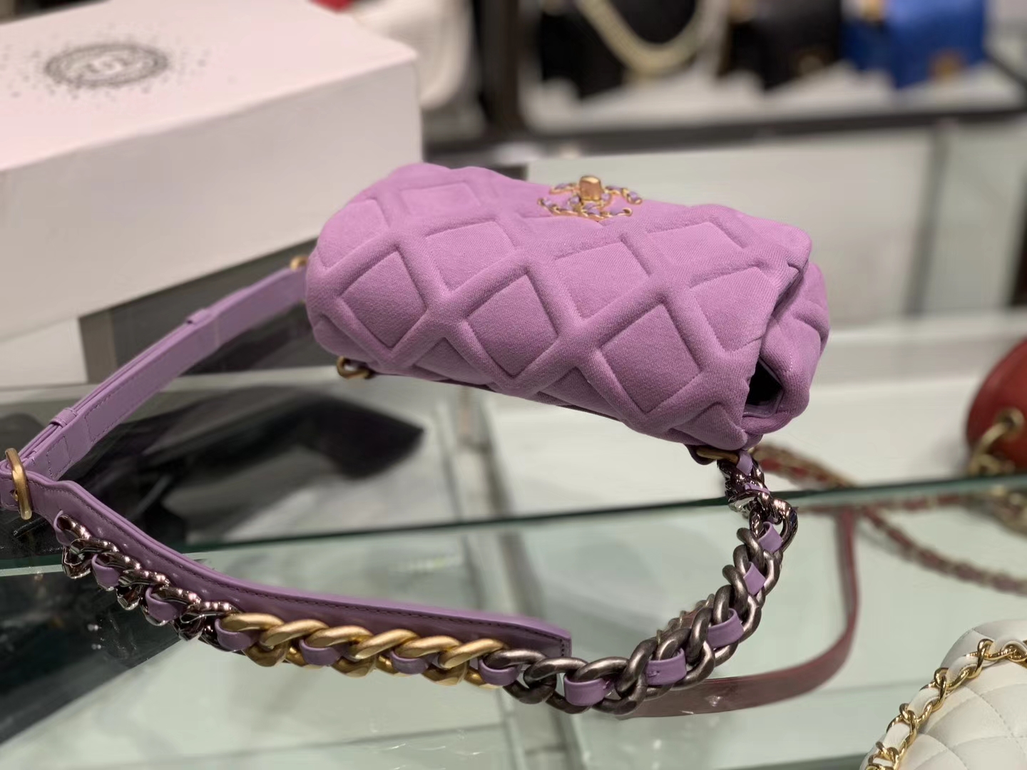 Chanel（香奈儿）马卡龙紫色 19腰包 Jersey针织面料 优雅又休闲
