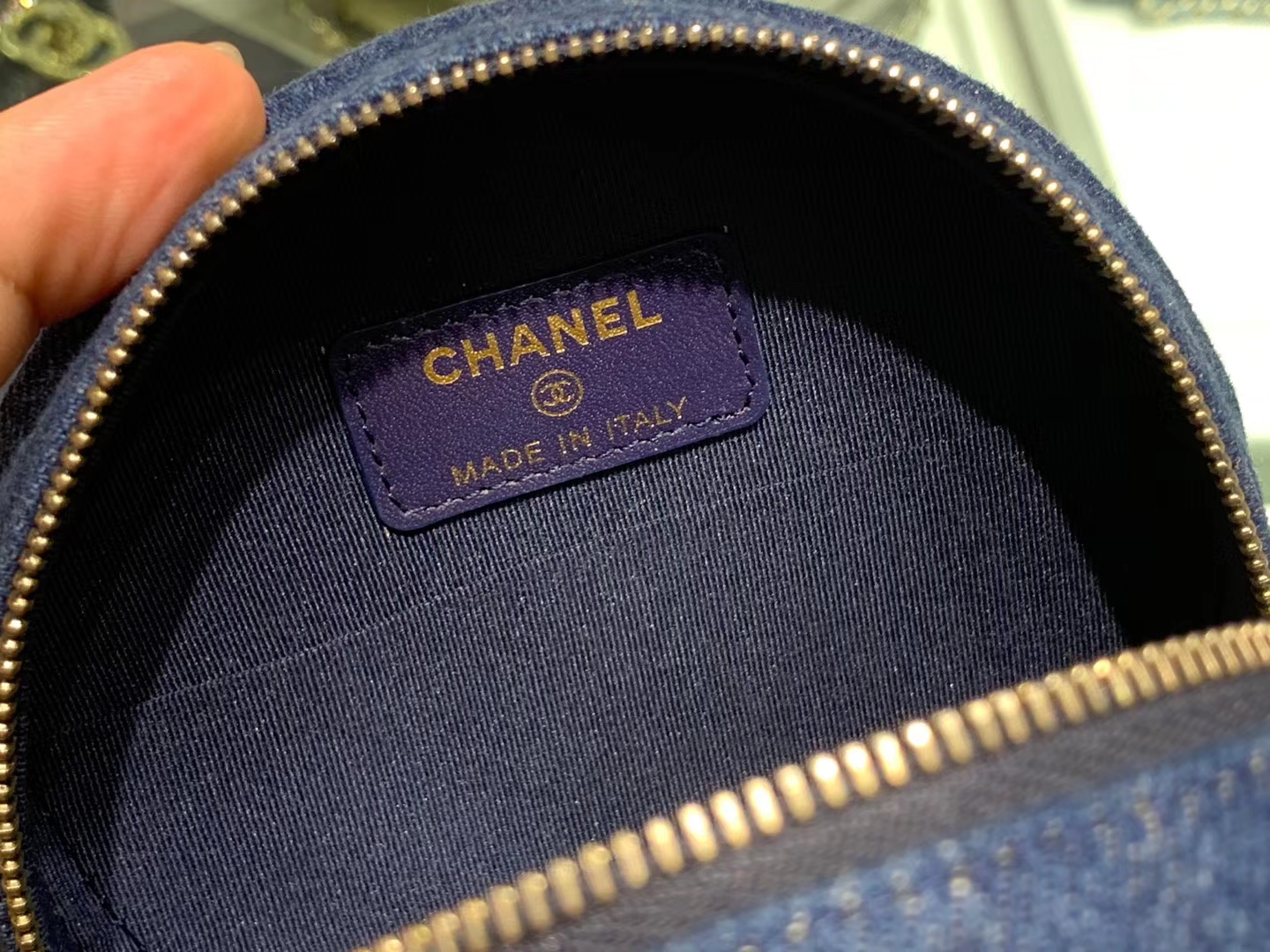 Chanel（香奈儿）?????? 系列 丹宁小圆饼 牛仔蓝 19cm