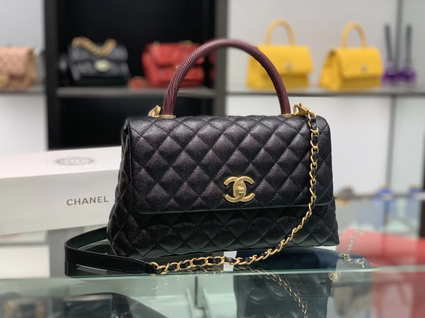 Chanel（香奈儿）coco handle # 中号 蜥蜴手柄 黑色 金扣 29cm