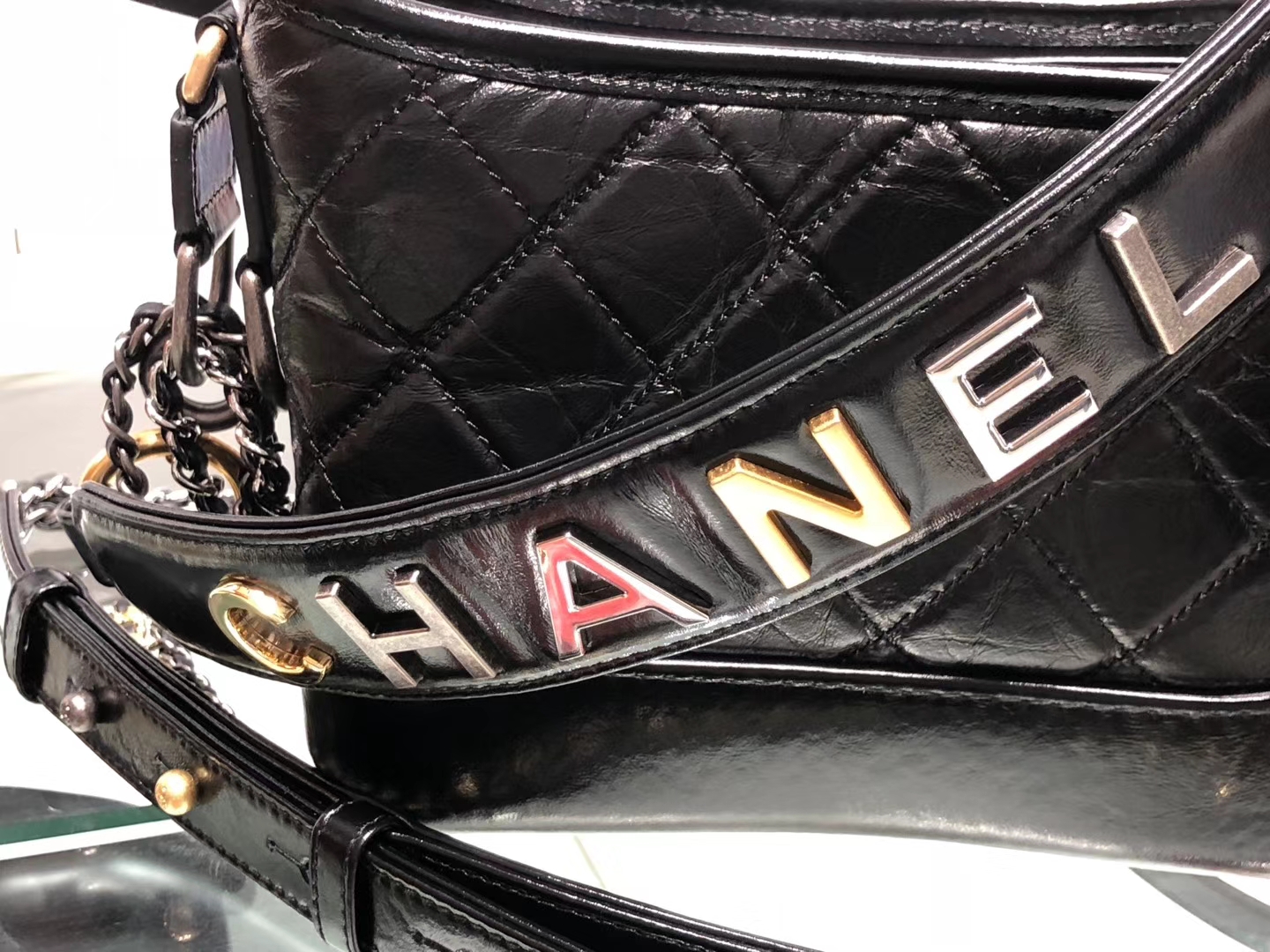 Chanel（香奈儿）手柄流浪包 黑色 原厂进口小牛皮 20cm