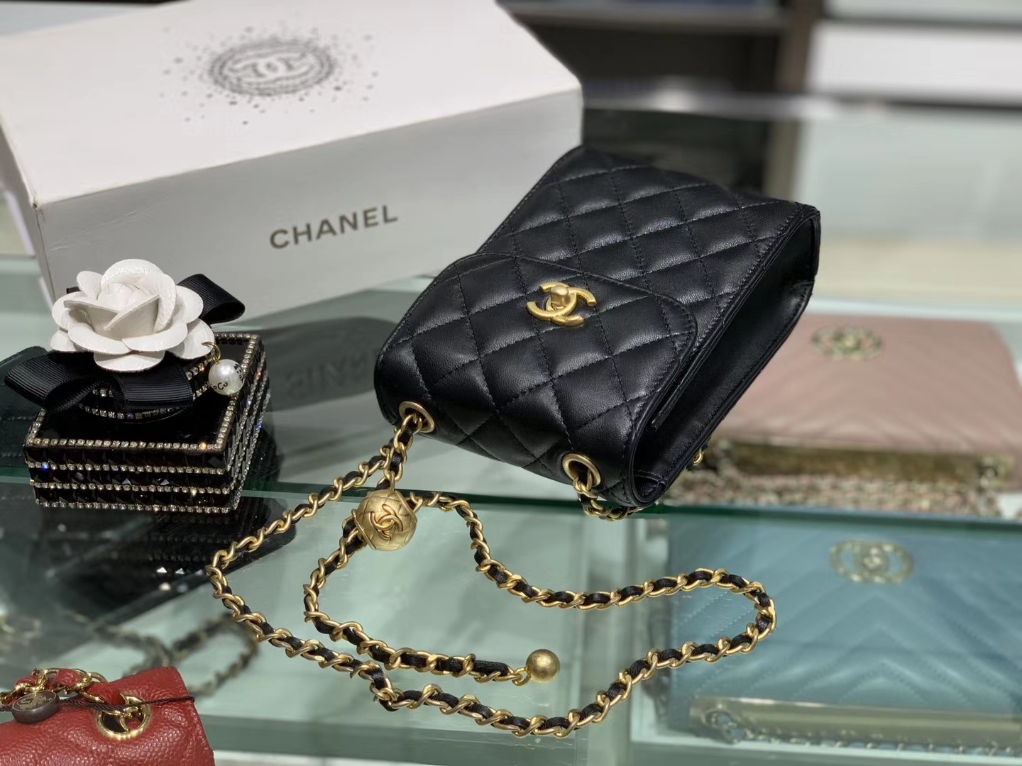 Chanel（香奈儿）小金珠系列手机包 链条包 黑色 可随意调节长短 夏日必备