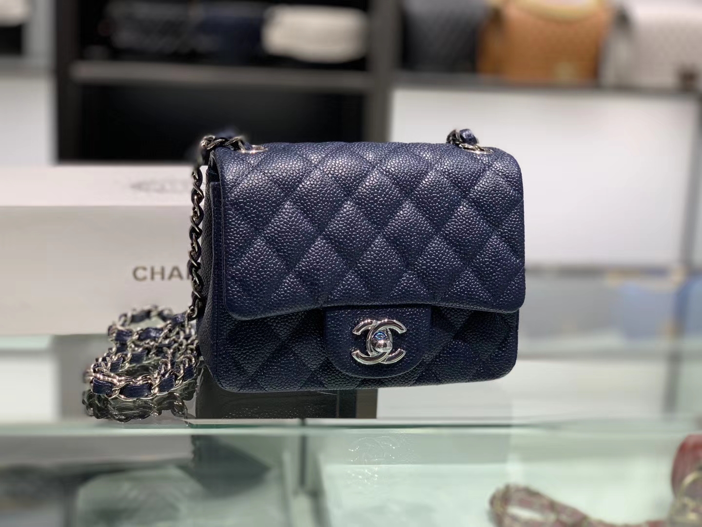 Chanel（香奈儿）cf # 链条包 深蓝色 银扣 银链 17cm