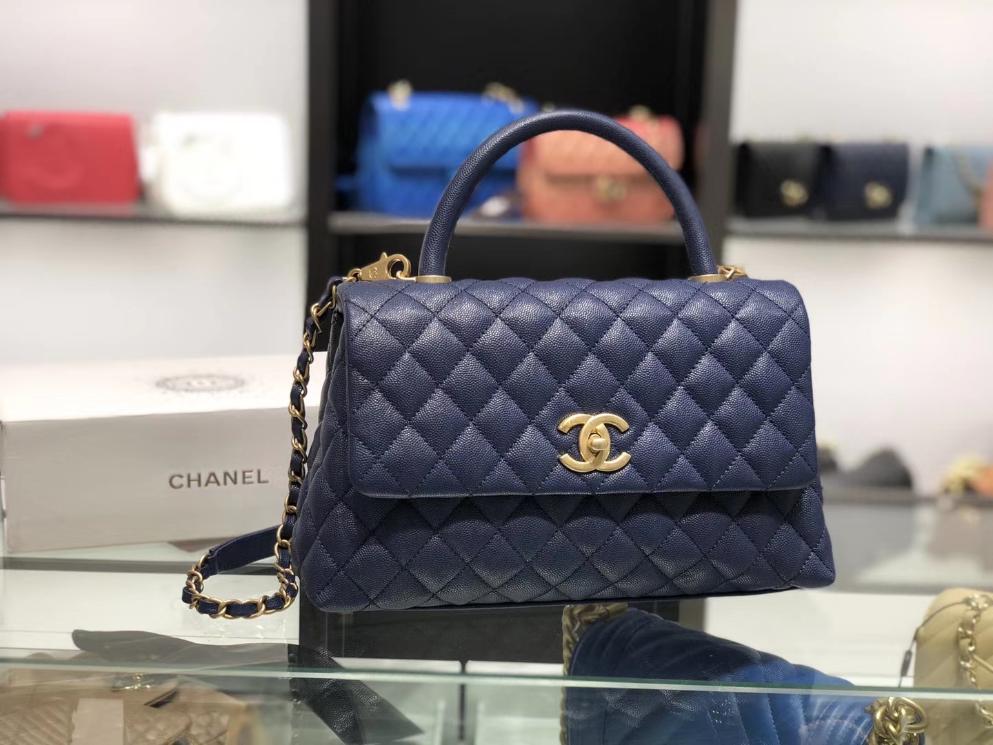 Chanel（香奈儿）coco handle # 中号 菱格包 藏蓝色 金扣 29cm