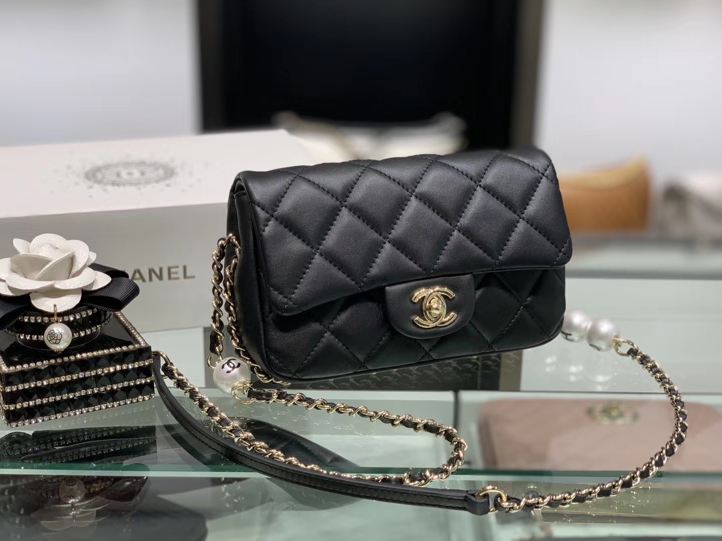 Chanel（香奈儿）2020 新款 珍珠包 超级仙女 长度可调节 黑色 金扣