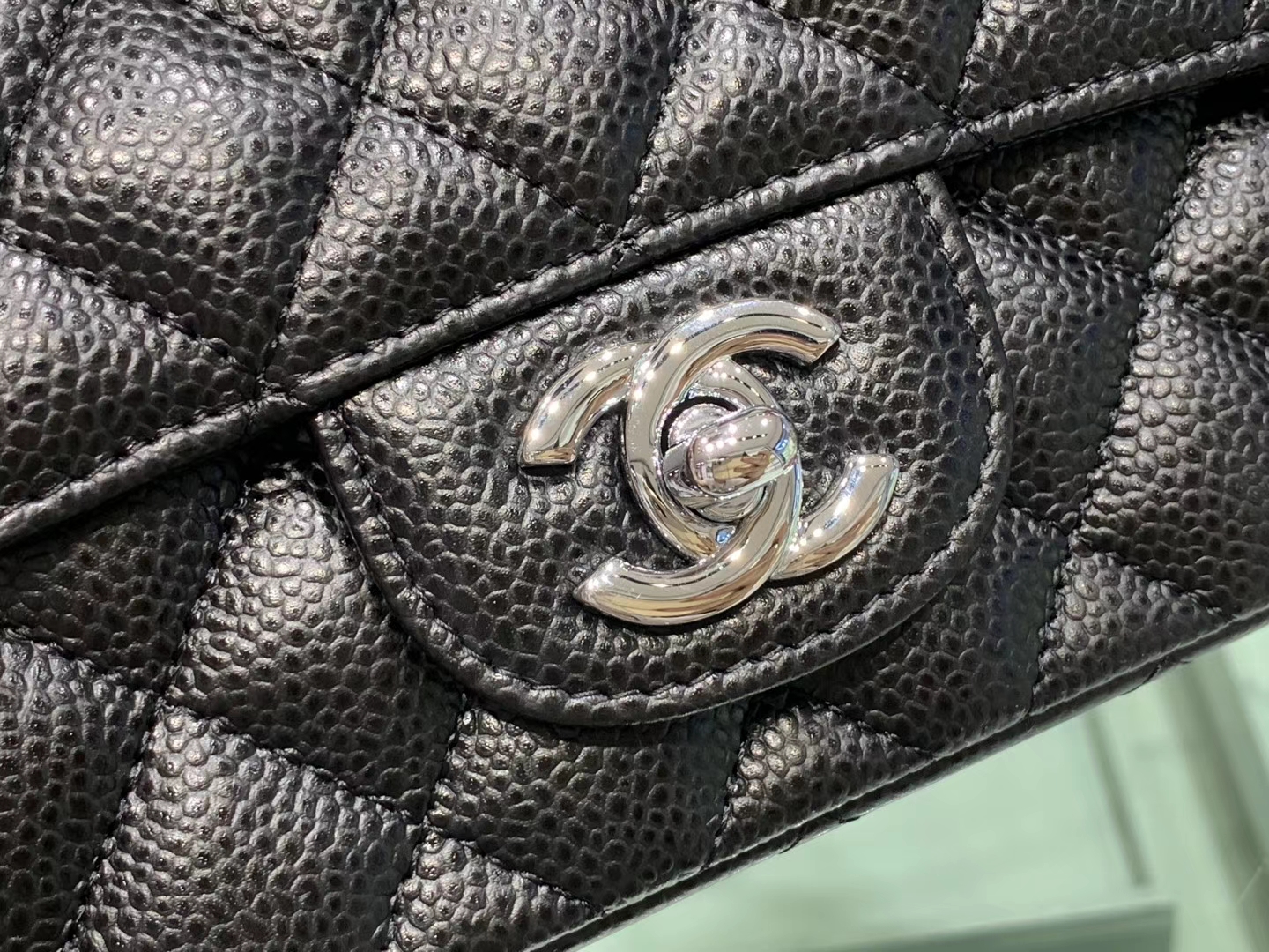 Chanel（香奈儿）cf jumbo 链条包 经典黑 银扣 银链 20cm