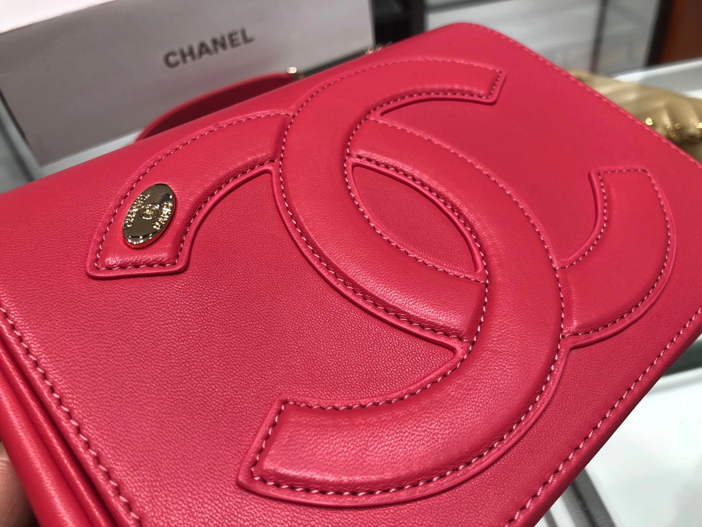 Chanel（香奈儿）小挎包 红色 五金链条包