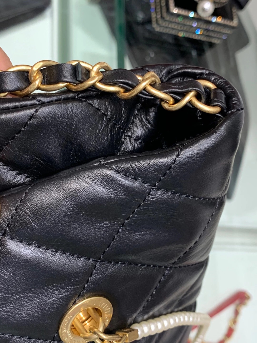 Chanel（香奈儿）2020 新款 tote bag 秋冬珍珠链条购物包 黑色 34×26×5cm