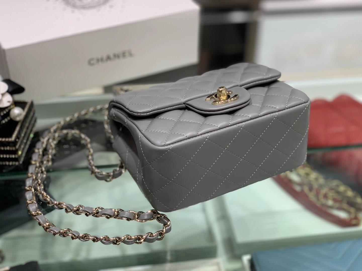Chanel（香奈儿）cf  链条包 方胖子 巴黎灰 羊皮 金扣 金链 17cm