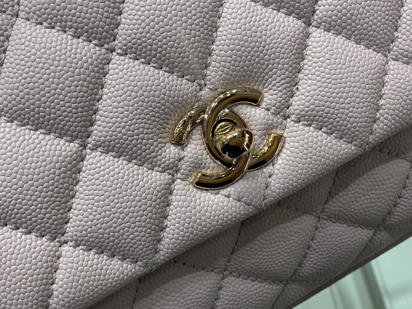 Chanel（香奈儿）coco handle 小号 菱格 淡粉色 金扣 24cm