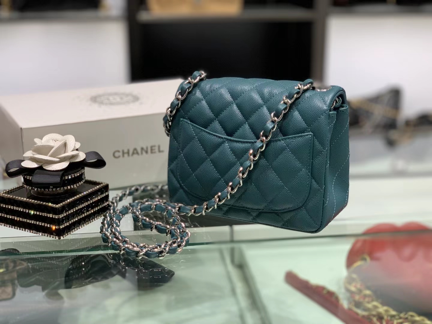 Chanel（香奈儿）最火 cf 链条包 方胖子 细球纹 靛青色 金扣 金链 17cm