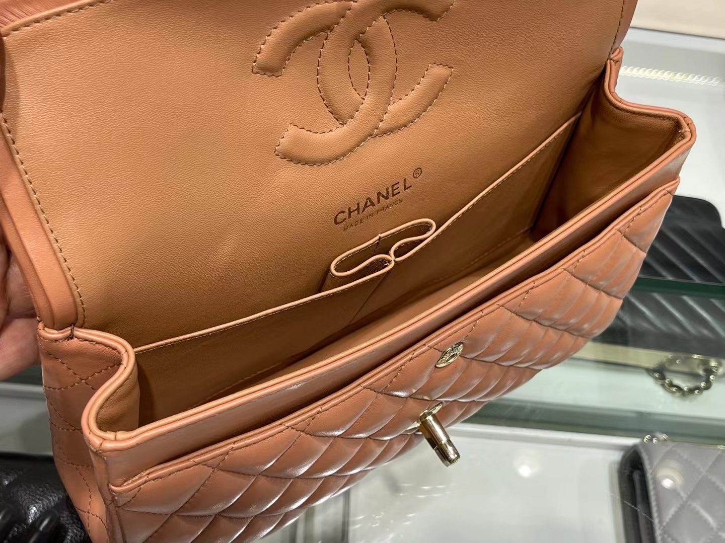 Chanel（香奈儿）Ohanel CF 链条包 棕黄色 金链金扣 25cm