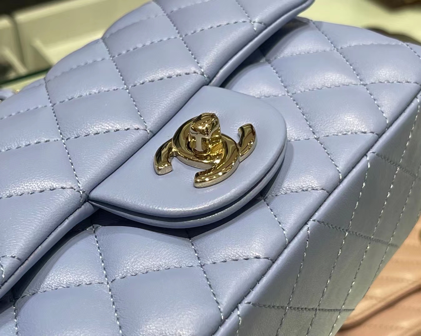 Chanel（香奈儿）Ohanel CF 链条包 粉蓝色 金链 金扣 20cm