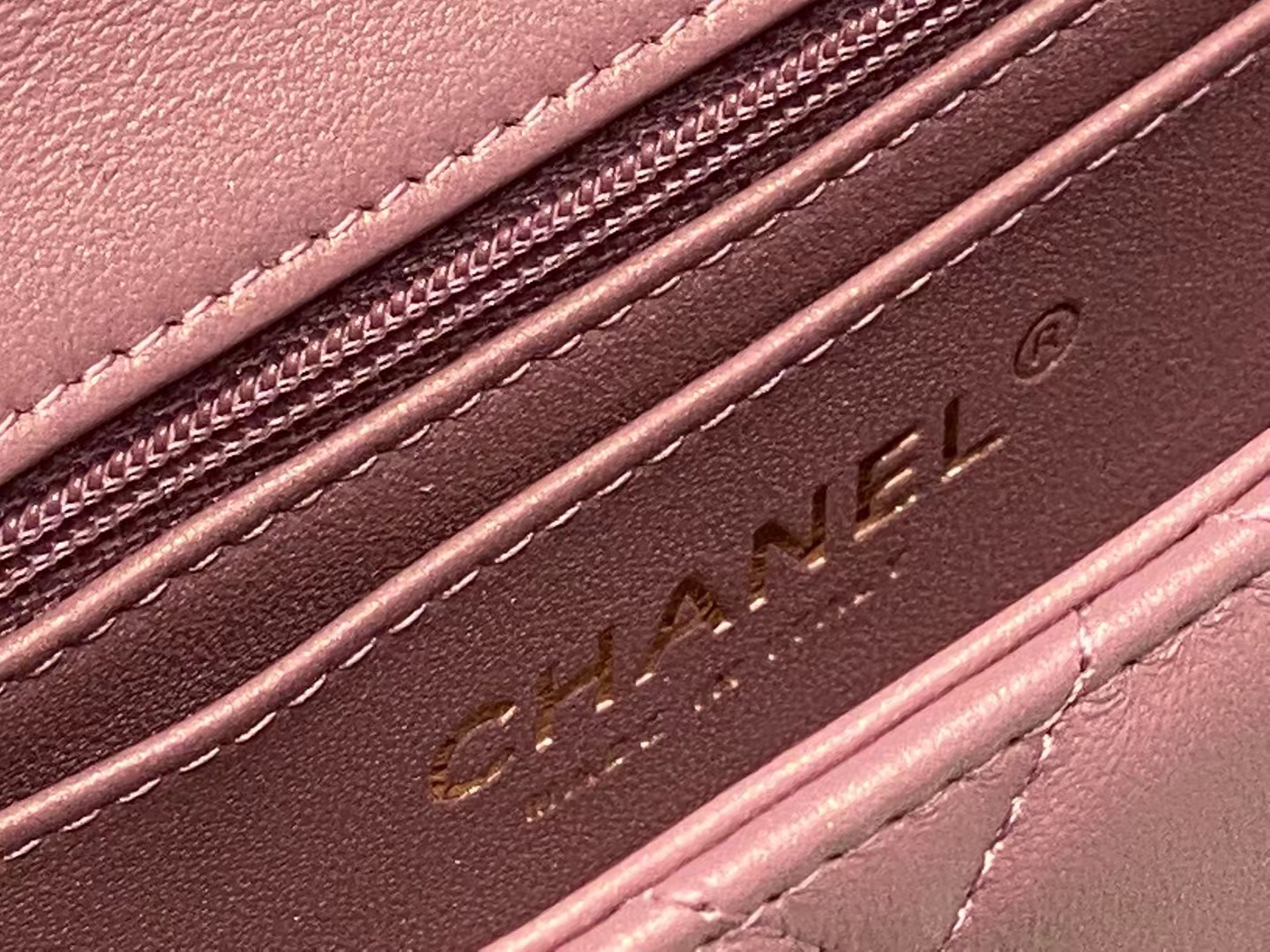 Chanel（香奈儿）2021早春包 cf mini手柄包 珠光紫色